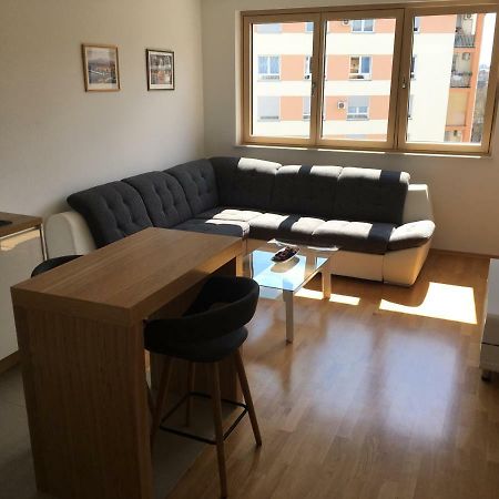 Korkyra Apartment Загреб Екстериор снимка