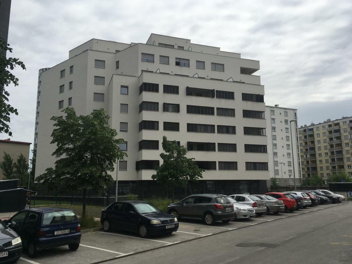Korkyra Apartment Загреб Екстериор снимка